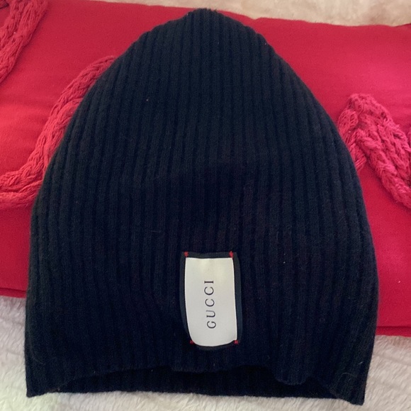 Gucci Authentic Unisex Black Ribbed Logo Hat - Picture 8 of 9